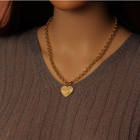 Gold Rolo Chain Heart Pendant Necklace, Sku#EF530