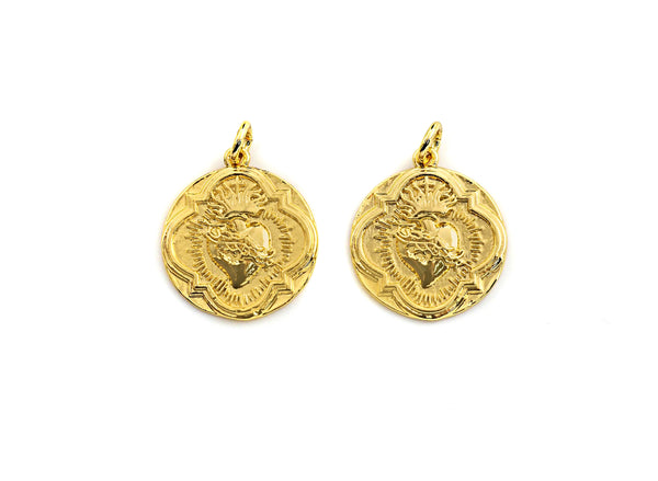 Medallion heart Pendant, Embossment Disc Pendant, Cubic Zirconia Pendant, Gold Tone, 18x20mm, Sku#Z692