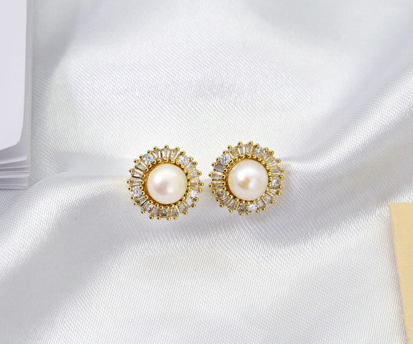 CZ Pearl Flower Stud Earrings, Sku#LD266