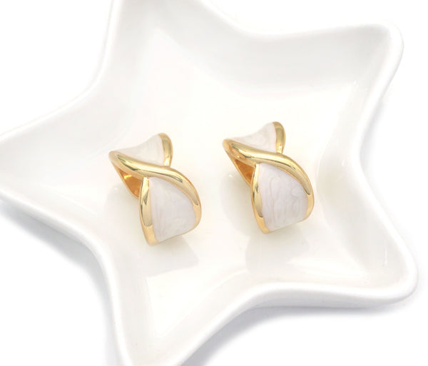 White Enamel Gold Bowknot Ring, Sku#LX125